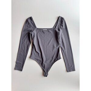 Aritzia BABATON Contour Grey Jersey Square Neck Long Sleeve Bodysuit, Size M